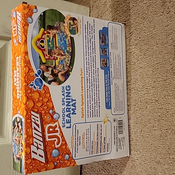 Banzai Jr school splash learning mat - Picture 3 of 3